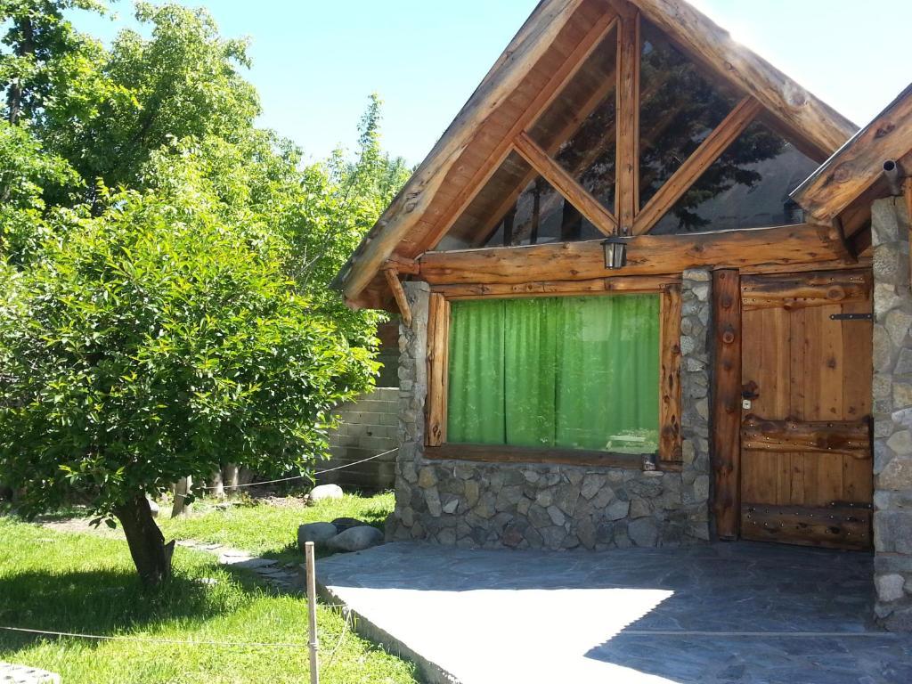 Cabanas Pehuenia Hostel El Bolson Luaran gambar